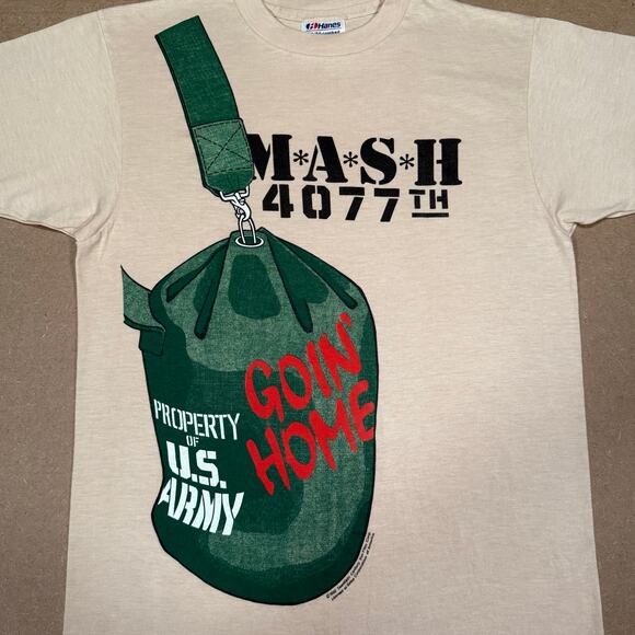 Vintage 1982 MASH 4077th Goin Home T Shirt U.S. Army Graphic Tee Tan Size S - Picture 2 of 8